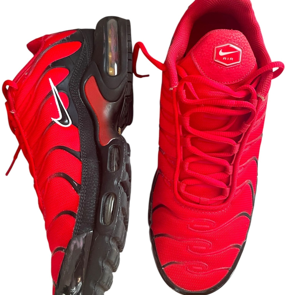 Nike Air Red Sneakers